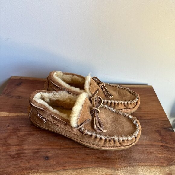 L.L. Bean Wicked Good Moccasin Slipper Loafers Size 6 - Picture 1 of 6